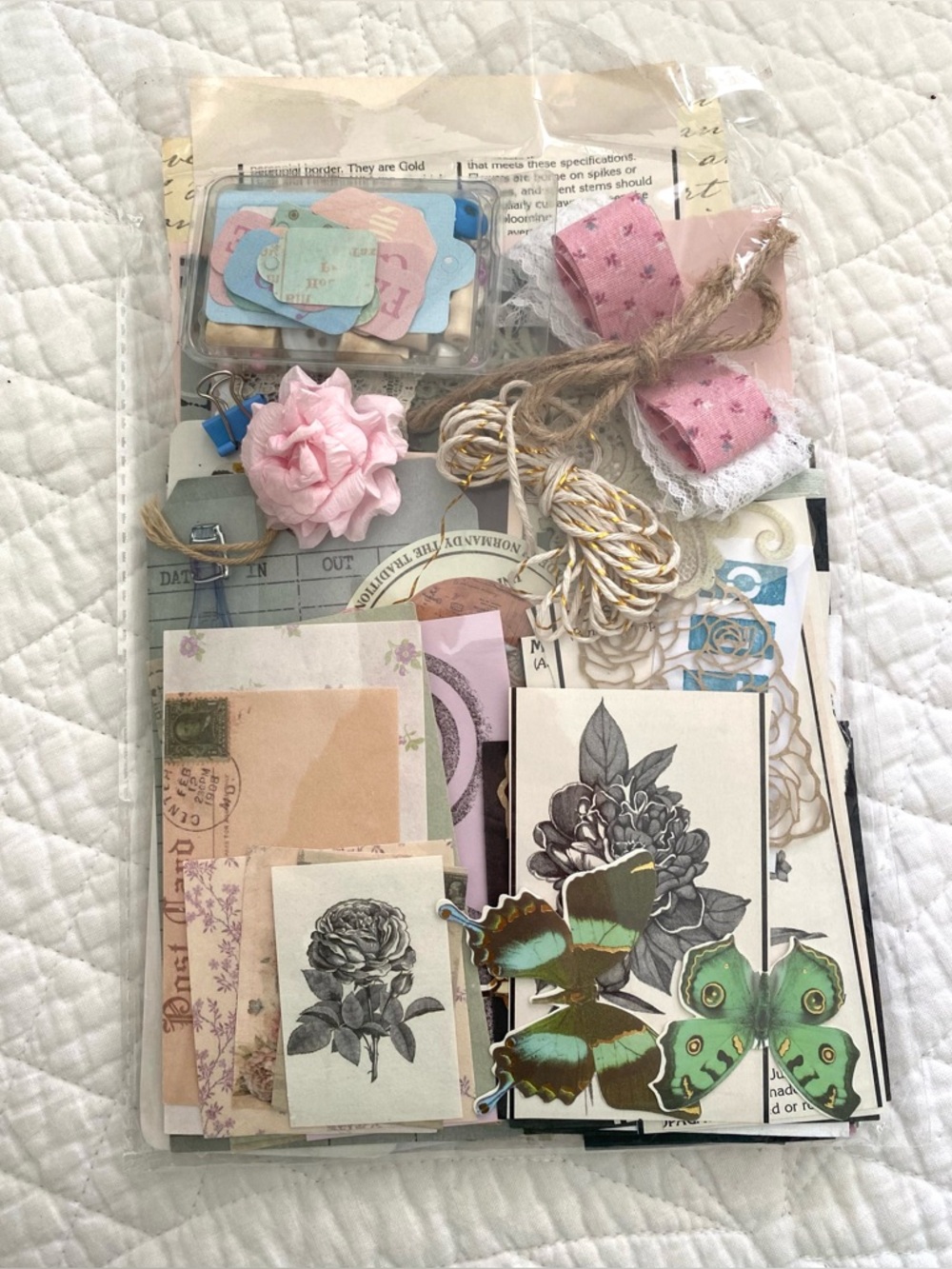 Spring Scrapbook bundle 80+ items π¦πΈ - Picture 1 of 11
